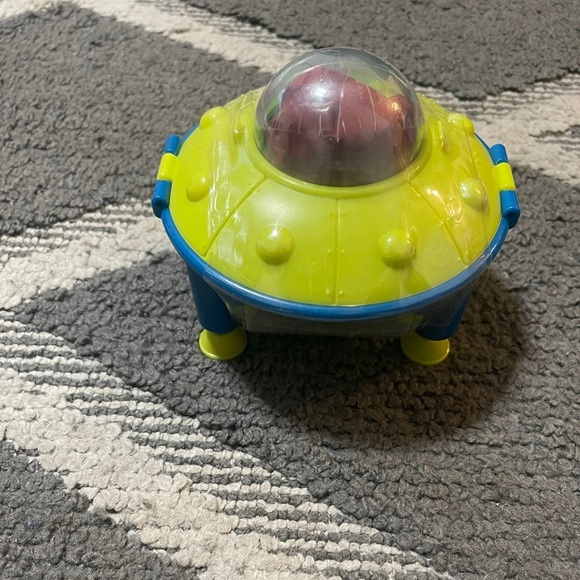 Ryans world galaxy explorers mini UFO surprise figure and vehicle set - Picture 1 of 3